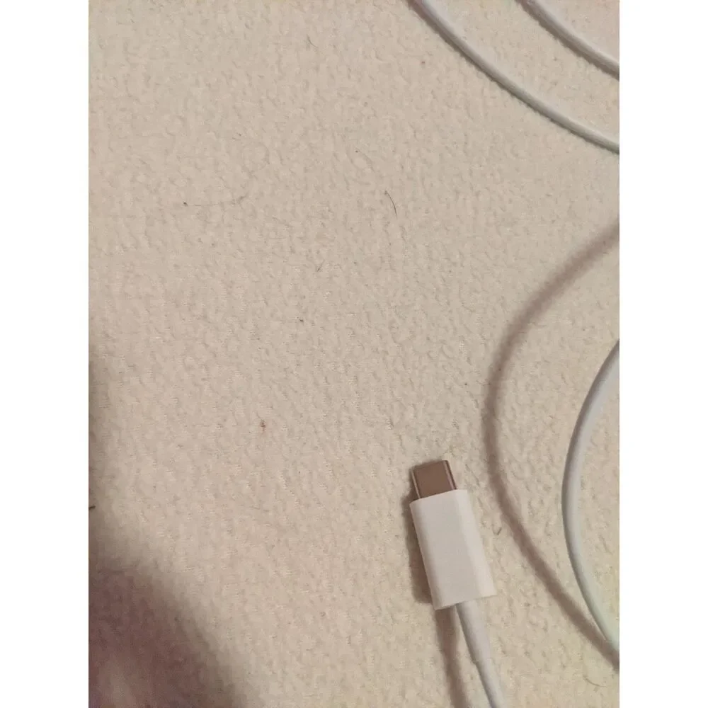 Lot of 3 Magnetic Wireless Chargers USB-C MagSafe Compatible